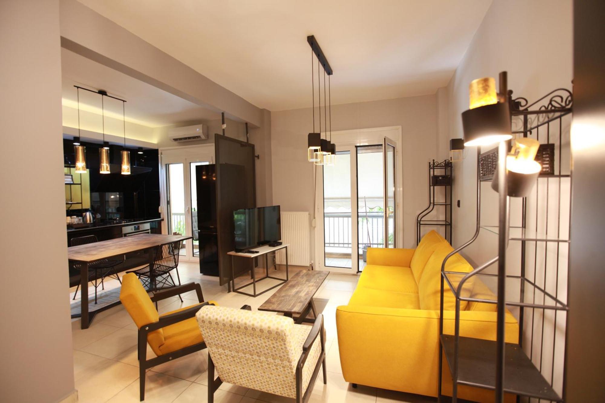 Yellow Black Magic Thessalonique Extérieur photo